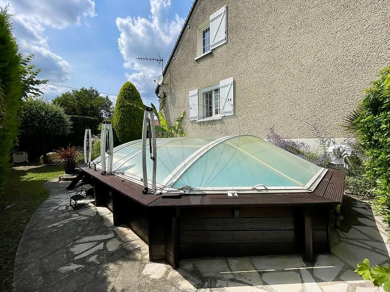 Maison - 138 m² - 7 pièces