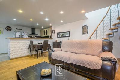 Appartement - 81 m² - 4 pièces