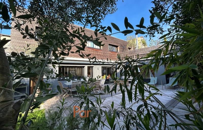 Maison - 177 m² - 7 pièces