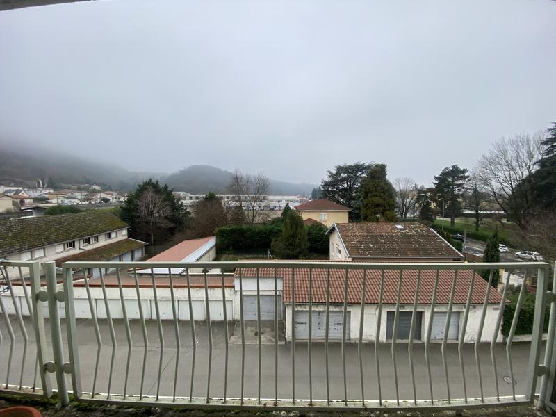 Appartement - 68 m² - 4 pièces