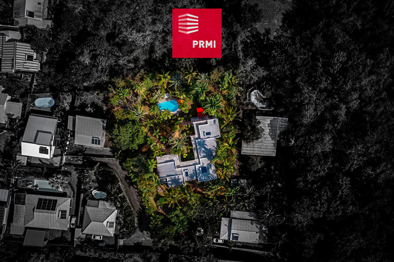 Maison - 245 m² - 7 pièces