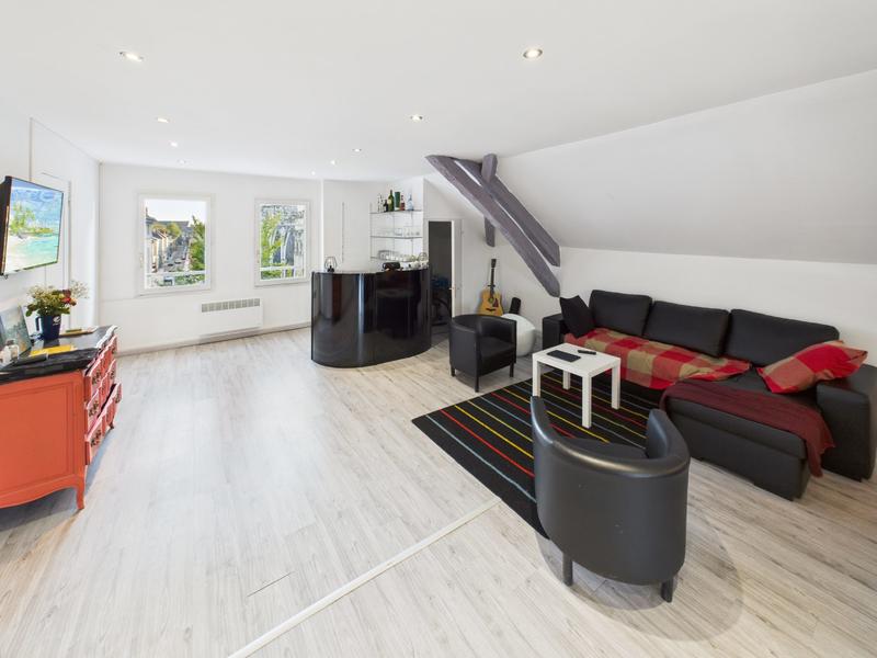 Appartement - 98 m² - 4 pièces