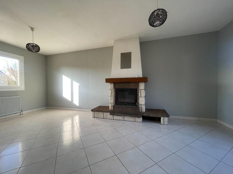 Maison - 86 m² - 4 pièces