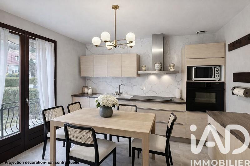 Maison - 138 m² - 6 pièces