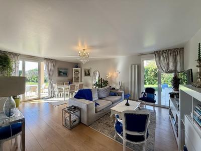 Appartement - 91 m² - 3 pièces