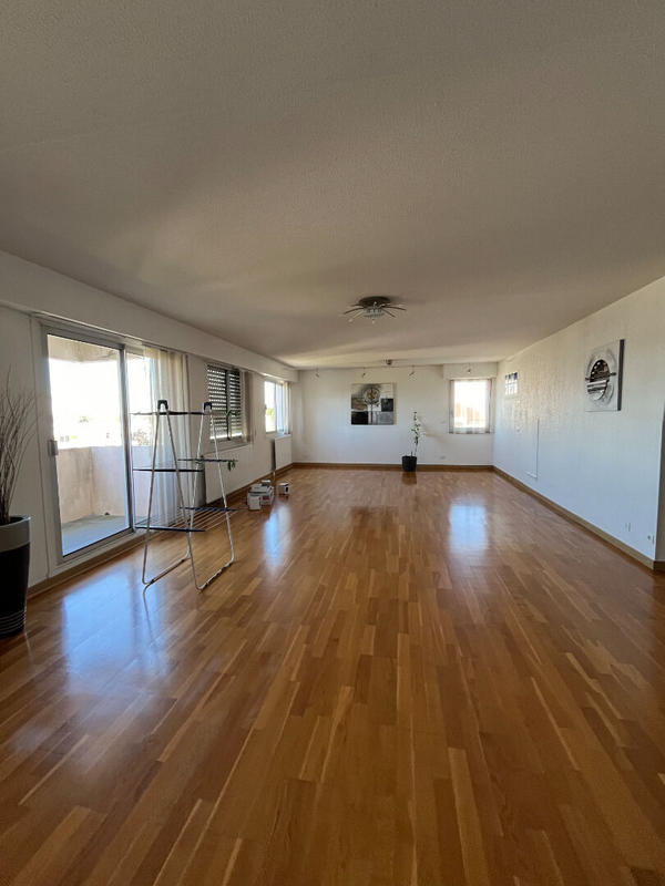 Appartement - 109 m² - 4 pièces