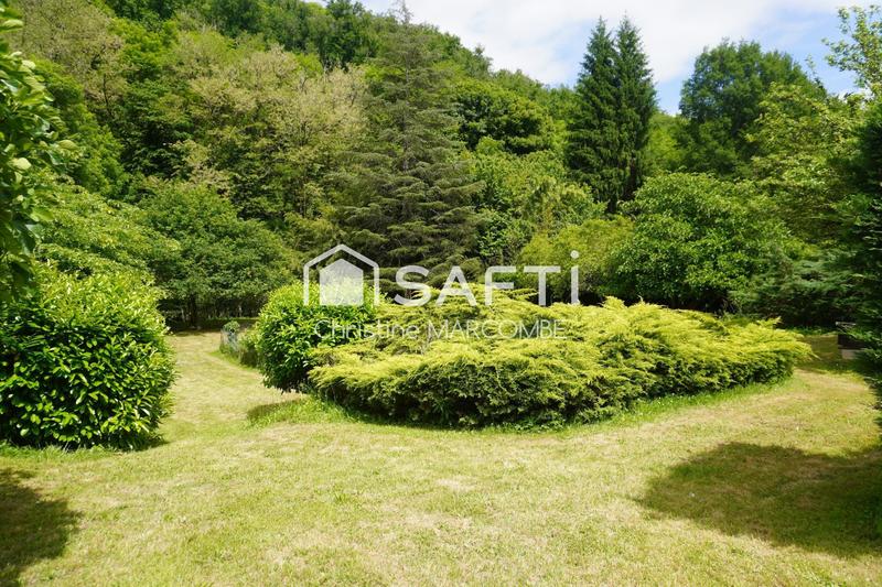 Maison - 94 m² - 5 pièces