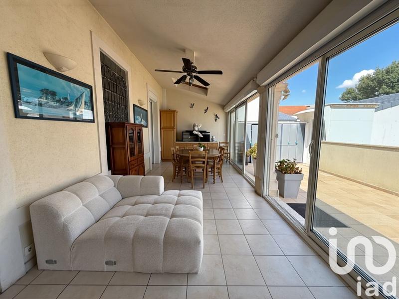 Maison - 214 m² - 11 pièces