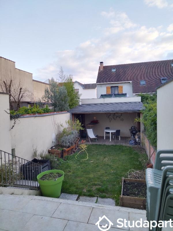 Chambre - 15 m² - 1 pièce