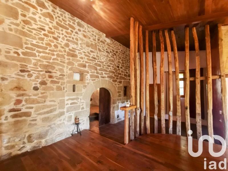 Maison - 210 m² - 3 pièces