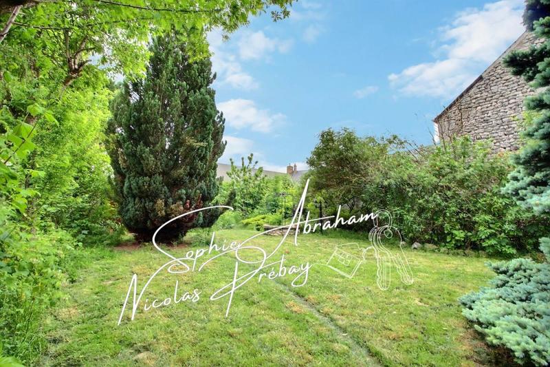 Maison - 185 m² - 5 pièces