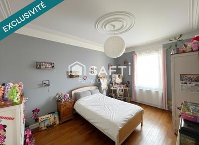 Appartement - 80 m² - 3 pièces