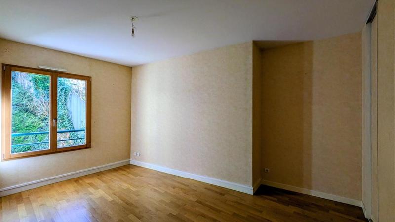 Appartement - 130 m² - 4 pièces