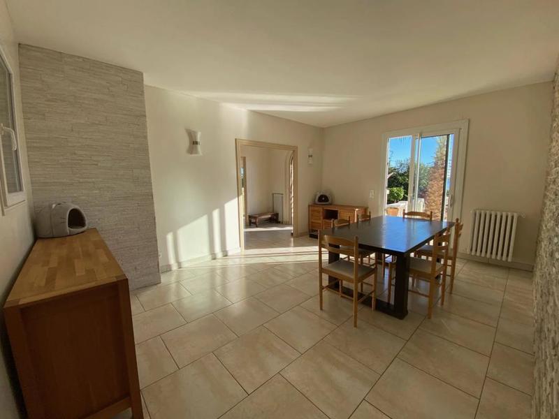 Villa - 140 m² - 6 pièces