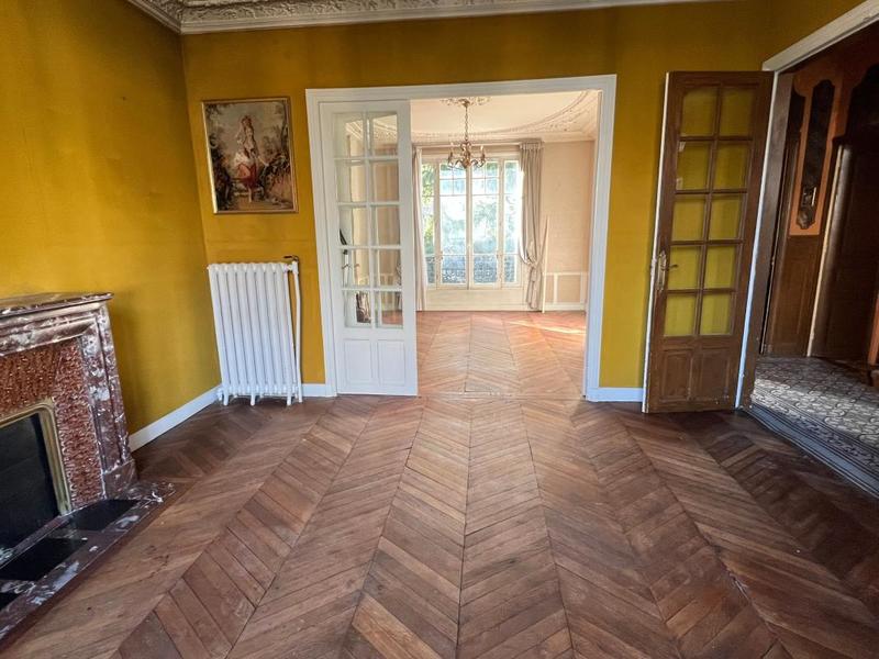 Maison - 190 m² - 7 pièces