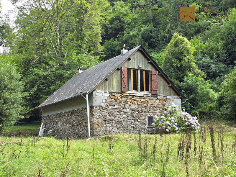 Maison ancienne - 100 m² - 2 pièces