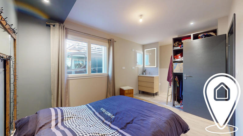 Maison contemporaine - 172 m² - 7 pièces