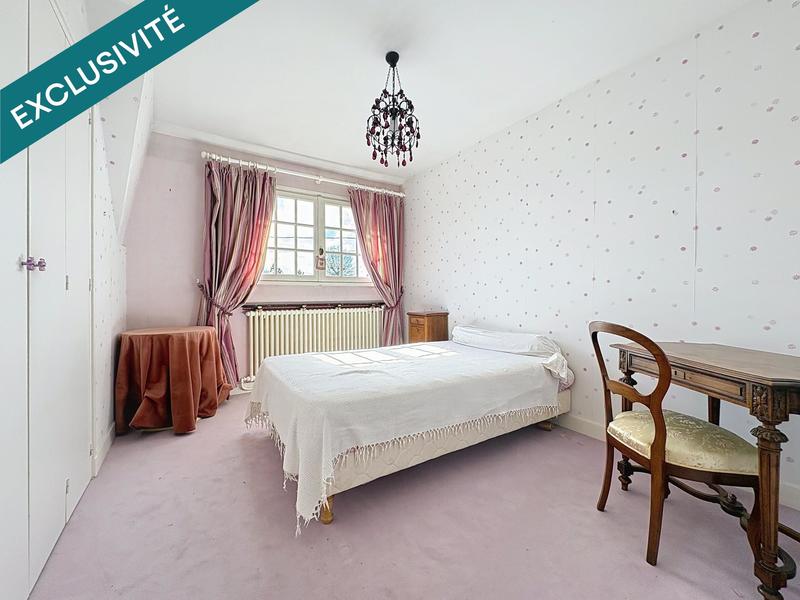 Maison - 174 m² - 7 pièces