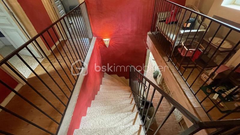 Propriété - 105 m² - 4 pièces