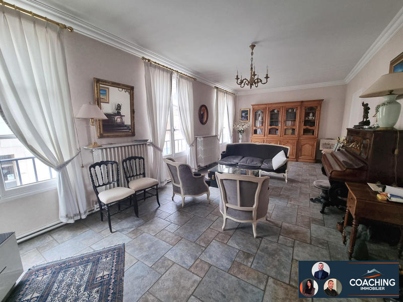 Appartement - 98 m² - 5 pièces