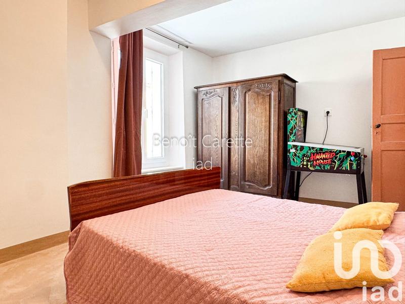 Maison - 200 m² - 8 pièces