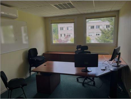 Bureau - 192 m²