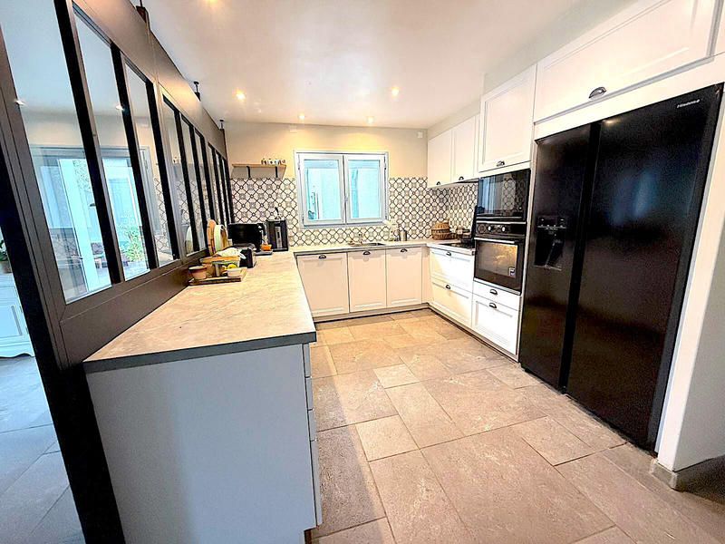 Maison - 190 m² - 6 pièces