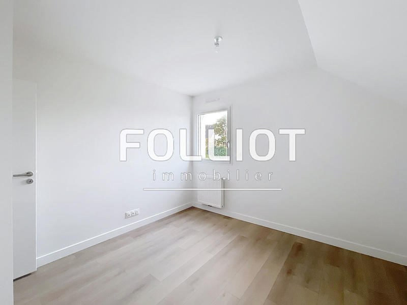 Maison - 99 m² - 5 pièces