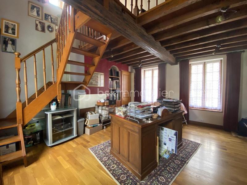 Maison ancienne - 195 m² - 8 pièces