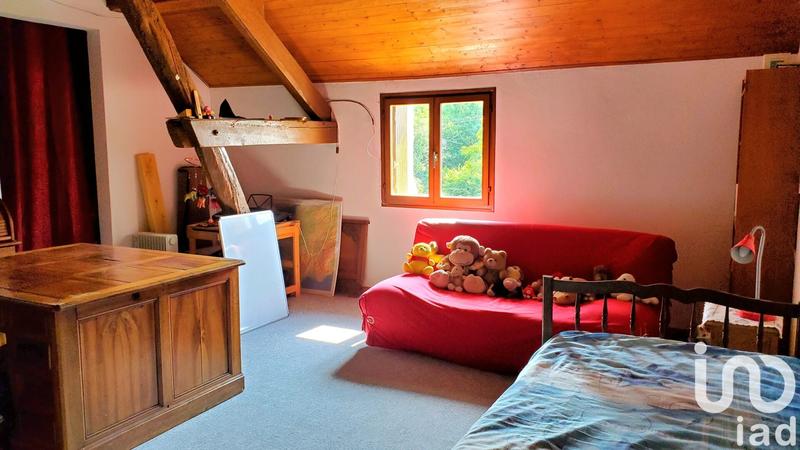 Maison - 214 m² - 8 pièces