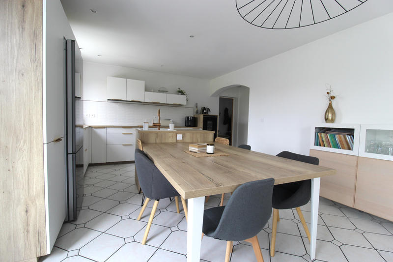 Maison - 190 m² - 5 pièces