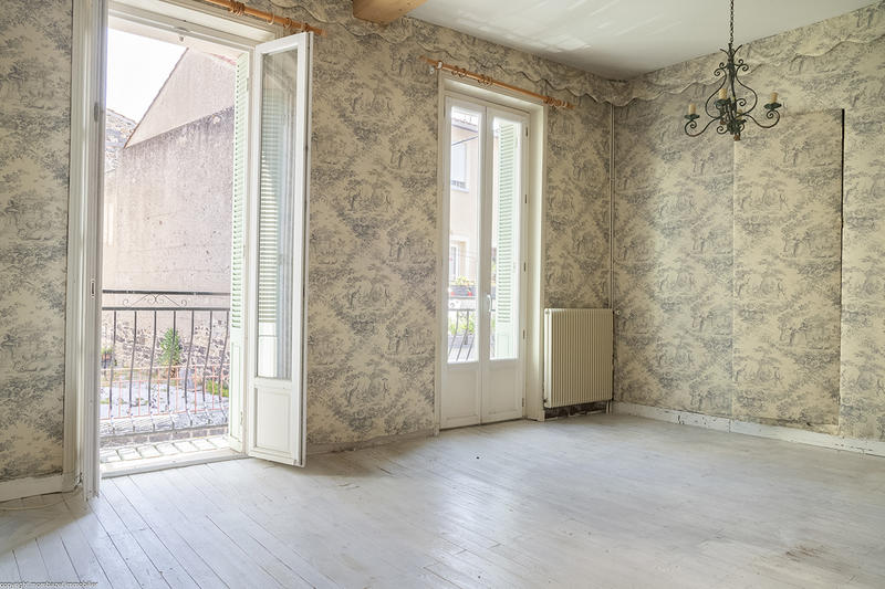 Maison de bourg - 88 m² - 2 pièces