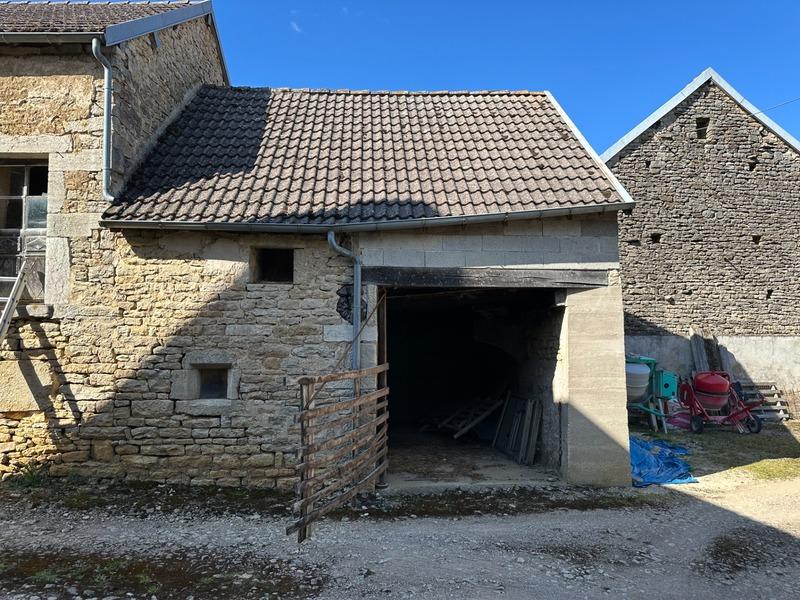 Maison - 60 m² - 5 pièces