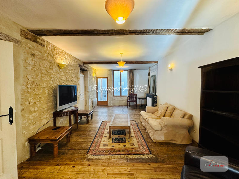 Maison - 304 m² - 11 pièces