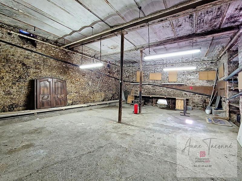 Maison - 153 m² - 10 pièces