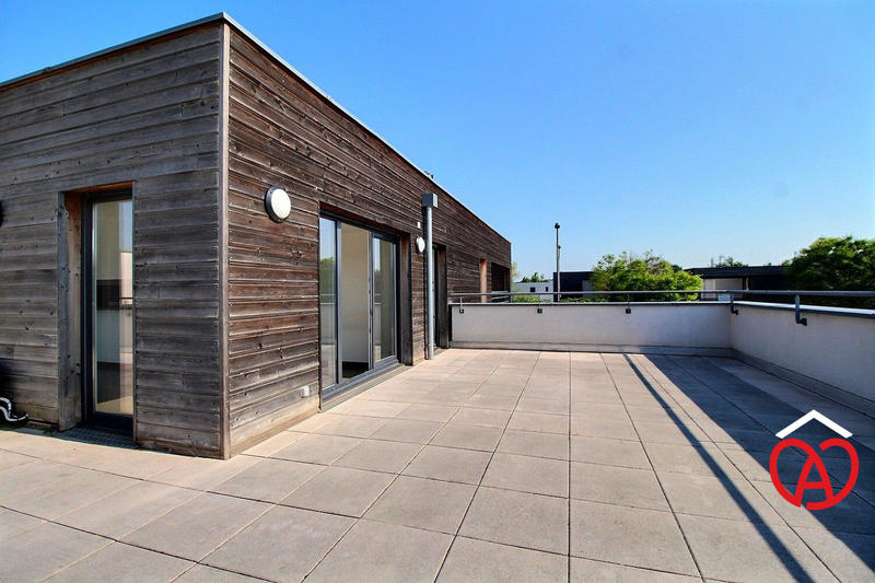 Appartement - 81 m² - 4 pièces