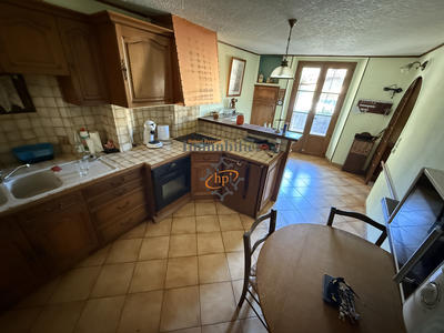 Maison - 152 m² - 1 pièce