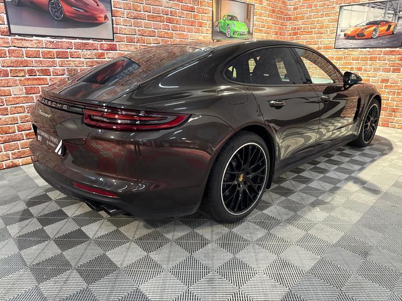 Porsche Panamera 462 cv