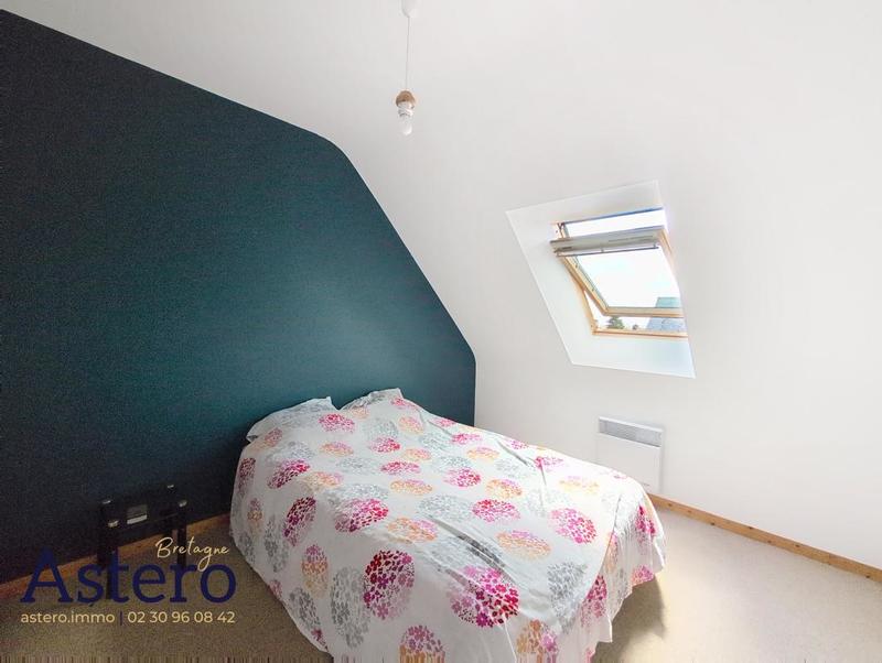 Maison traditionnelle - 94 m² - 4 pièces