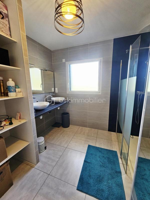 Maison - 162 m² - 6 pièces