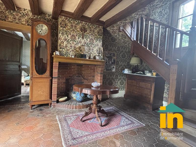 Maison - 180 m² - 9 pièces