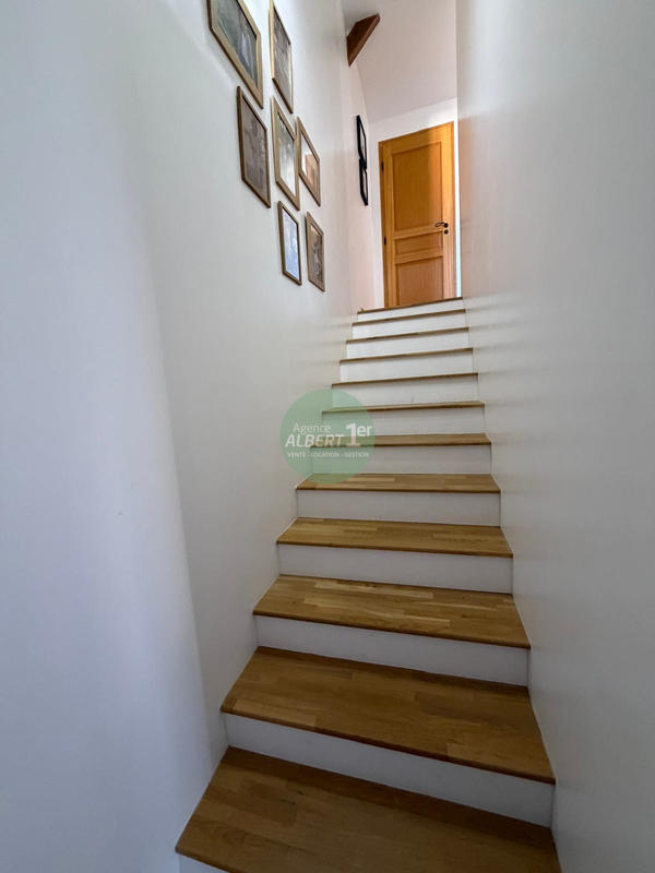 Maison - 170 m² - 6 pièces