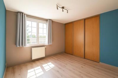 Maison - 200 m² - 10 pièces