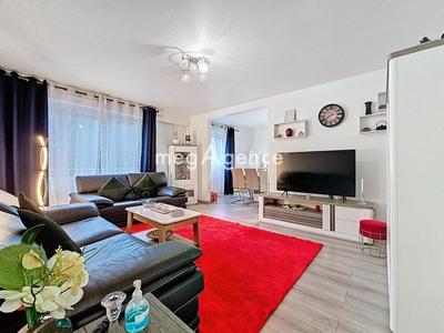 Appartement - 91 m² - 5 pièces