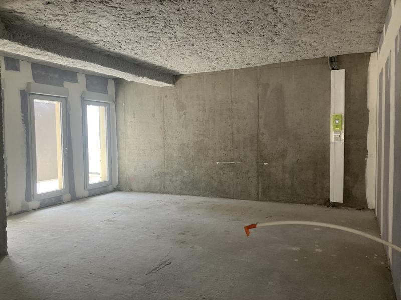 Local d'activités - 179 m²