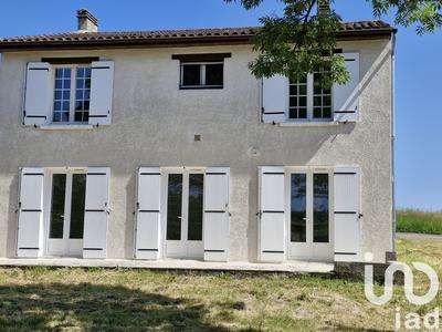Maison - 116 m² - 9 pièces