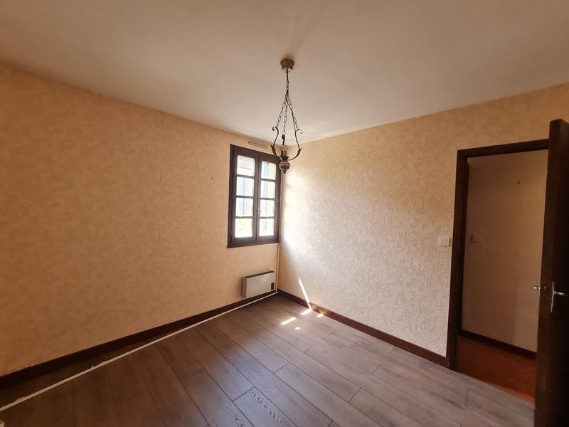 Maison - 99 m² - 4 pièces