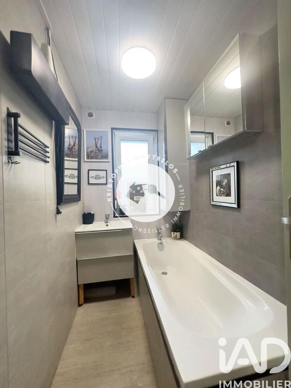 Maison - 82 m² - 5 pièces