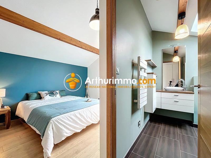 Maison - 278 m² - 8 pièces