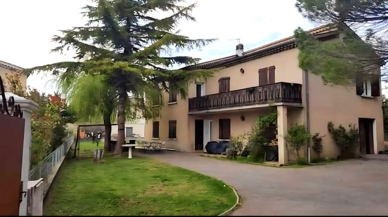 Maison - 110 m² - 7 pièces